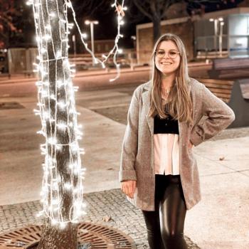 Babysitter em Porto: Maria