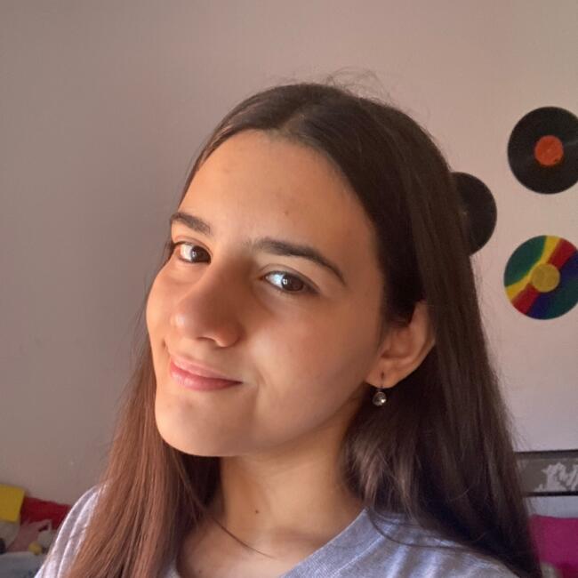 Niñera en Avellaneda (Buenos Aires): Delfi