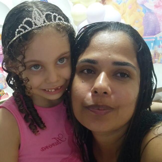 Babysitter in Aracaju: Taislene