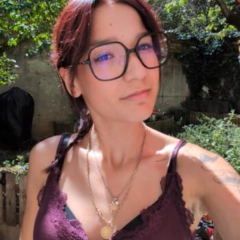 Baby-sitter Villefontaine: Yohana