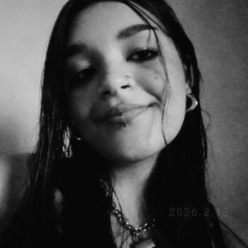 Babysitter in Almirante Brown: Catalina