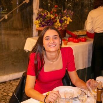 Babysitter in Lisbon: Leonor