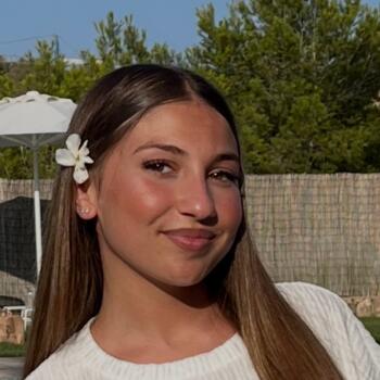 Babysitter in Sint-Pieters-Leeuw: Ornella