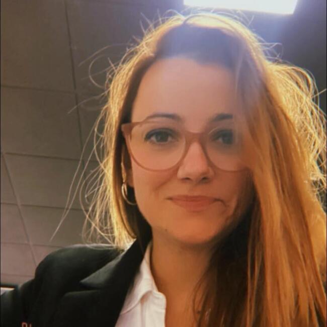 Babysitter in Sintra: Helena