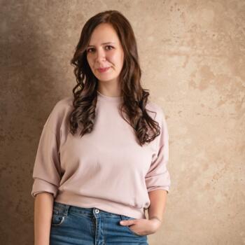 Babysitting job in Gyúró: babysitting job Edina