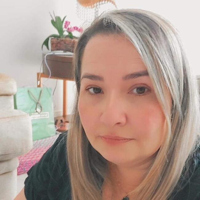 Babysitter in Porto Alegre: Vanderleia
