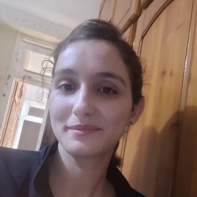 Babysitter in Dijon: Naoual