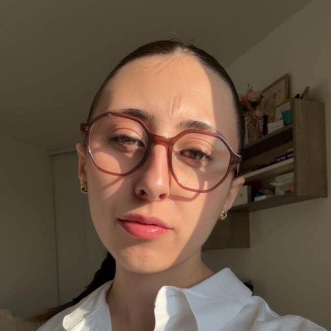 Babysitter in Champtoceaux: Salma