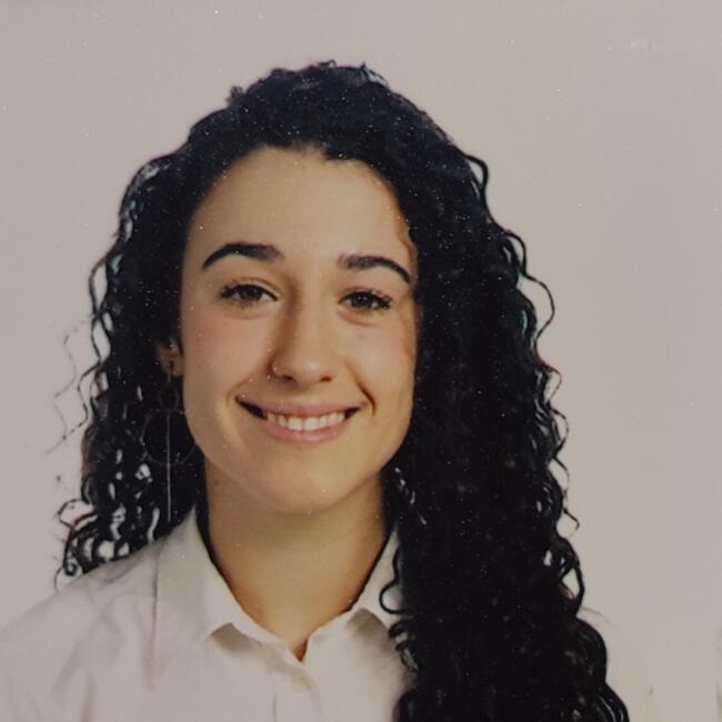 Babysitter in Logroño: Claudia
