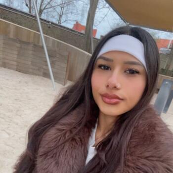 Babysitter in Schaarbeek: Verónica