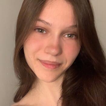 Babysitter in São José (São José): Manuela