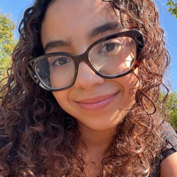 Baby-sitter in Dijon: Yasmine