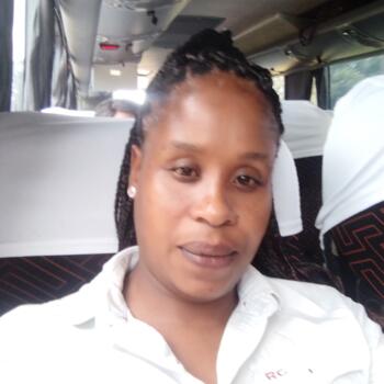 Babysitter Bloemfontein: Nomoya Joyce