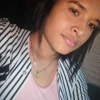 Niñera San Cristóbal (Antioquia): Sara