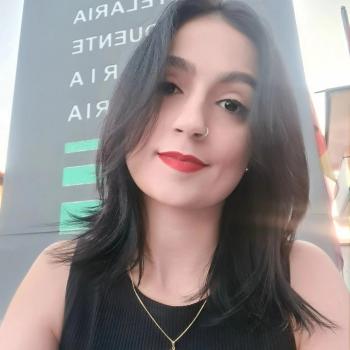 Babysitter em Vila Nova de Famalicão: Luciana