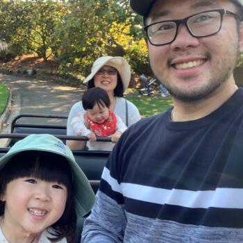 Babysitting job in Hobart: Andy Ho