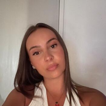 Babysitter in Marseille: Lea