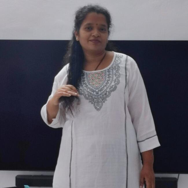 Babysitter in Hyderabad: Rekha