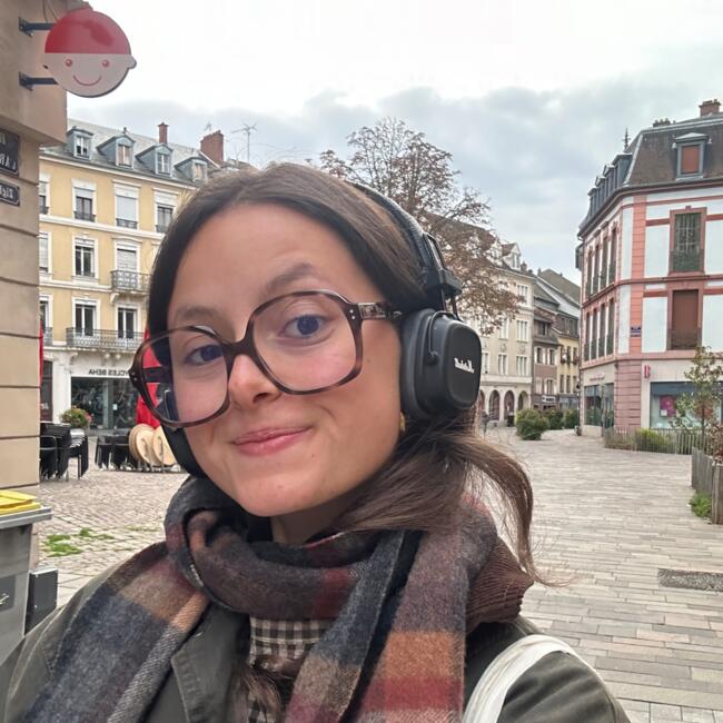 Babysitter in Mulhouse: Lena