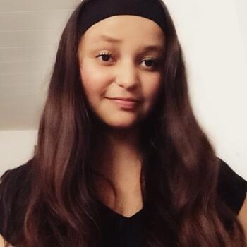 Babysitter in Ponta Grossa: Larissa