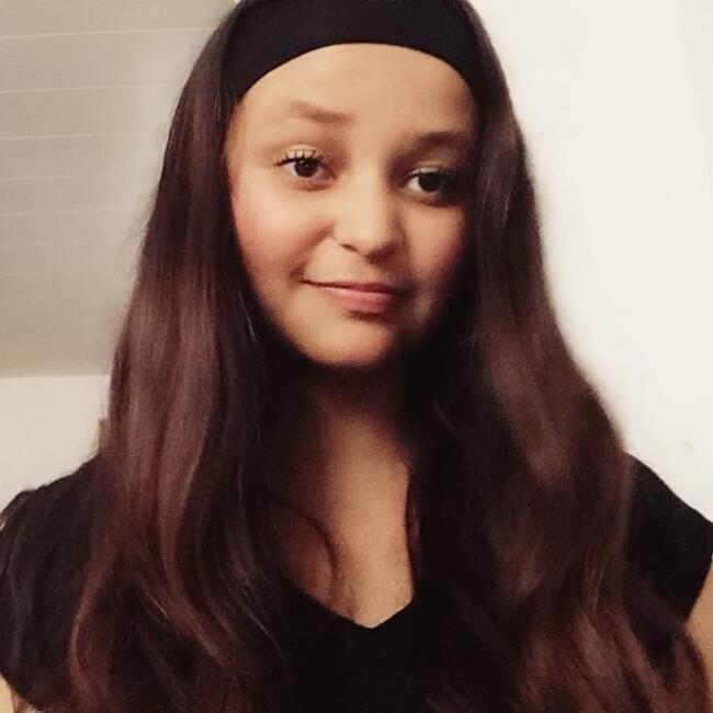 Babysitter in Ponta Grossa: Larissa