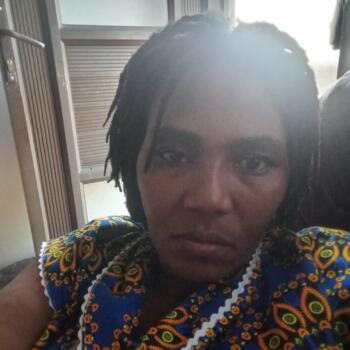 Babysitter Newlands East: Gugu