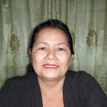 Niñera en San Antonio: Azucena
