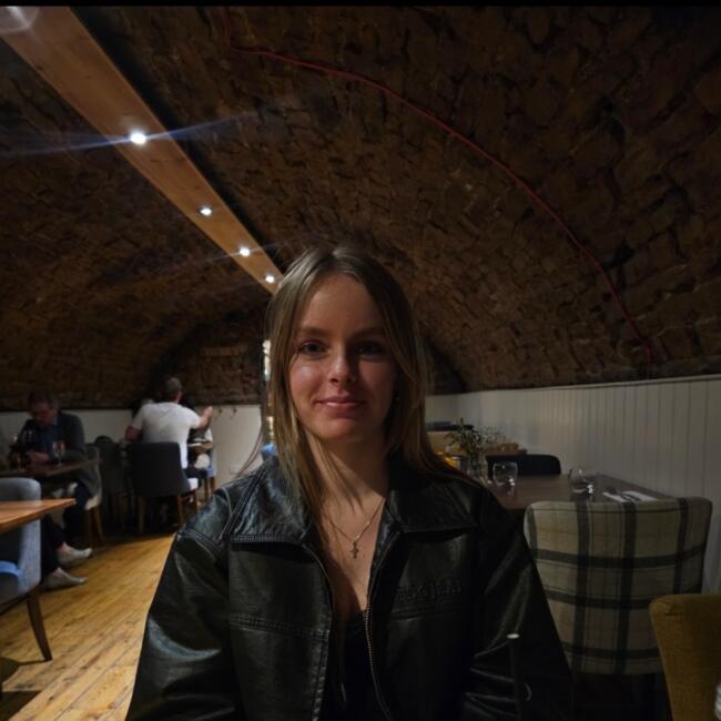 Babysitter in London: Isabell