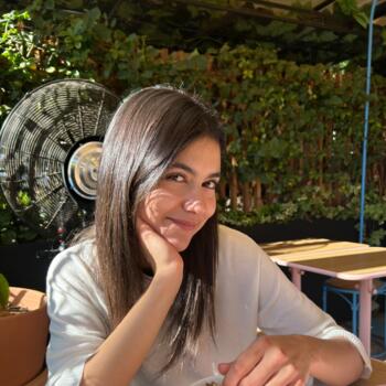 Babysitter in Barcelona: Lara