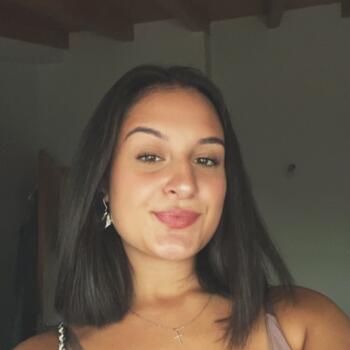 Babysitter em Valença (Distrito de Viana do Castelo): Léa