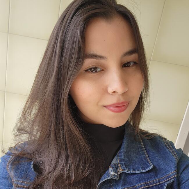 Babá em Curitiba: Ellen