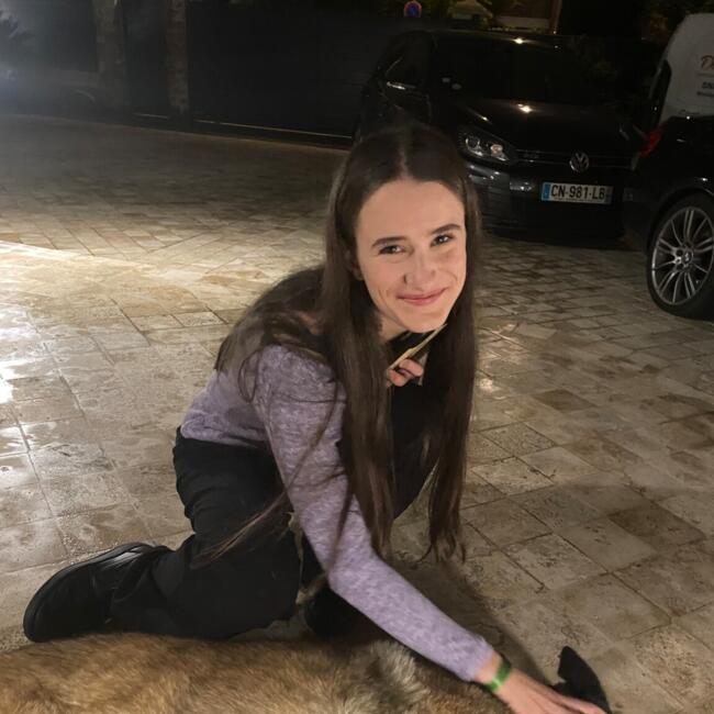 Baby-sitter à Athis-Mons: Clara