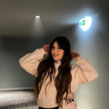 Nanny in Rome: Hanin