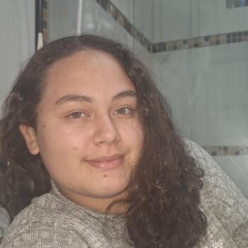 Babysitter in Curitiba: Sophia