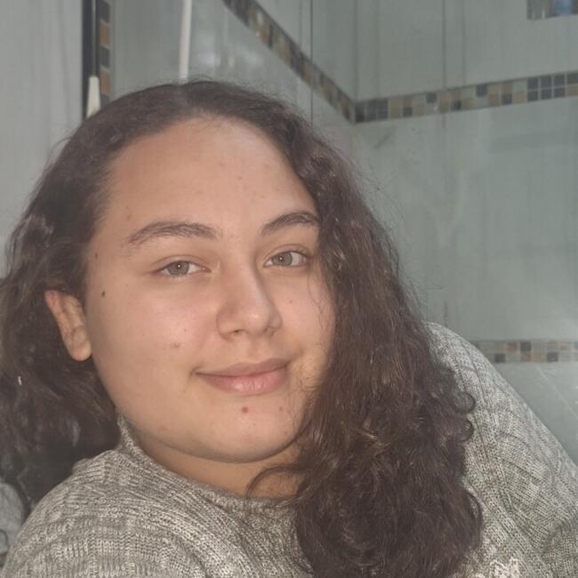 Babysitter in Curitiba: Sophia