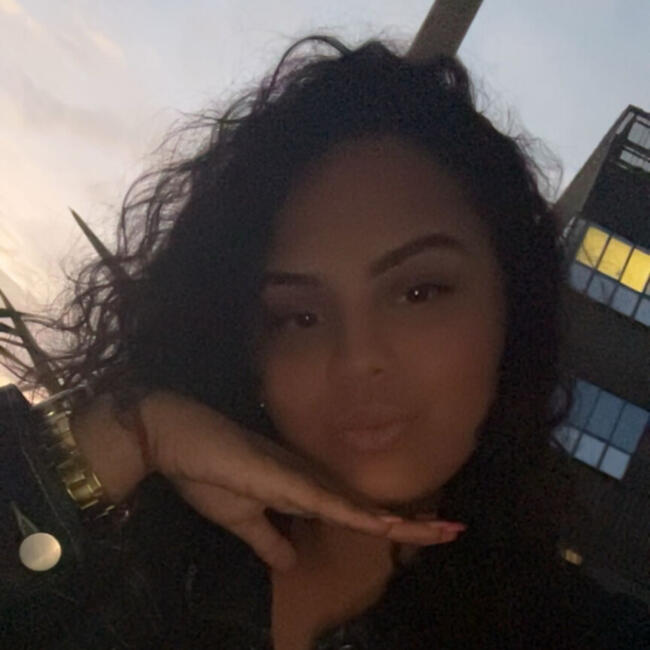 Babysitter in Pau: Sabrine