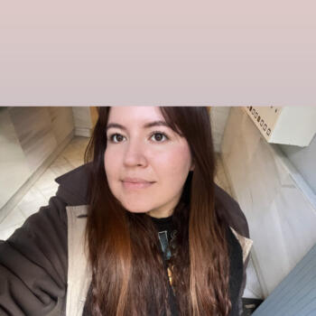 Babysitter in Badalona: Angelica Patricia