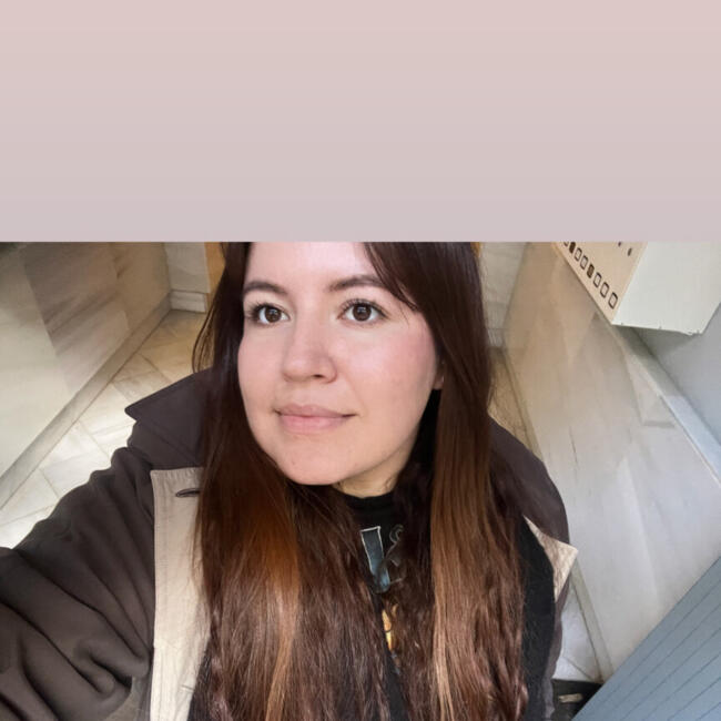 Canguro en Badalona: Angelica Patricia