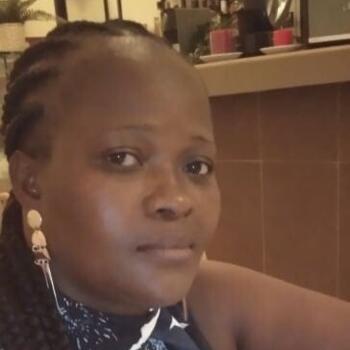 Babysitter in Sintra: Elma Nunis