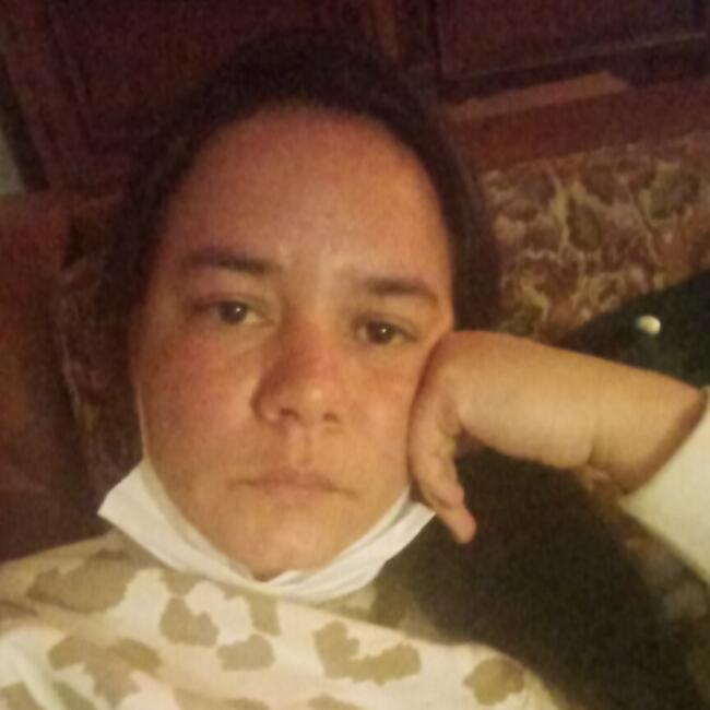 Emprego de babá em Pinhais: Loraine