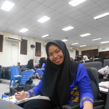 Babysitter in Iskandar Puteri: Nurdamia