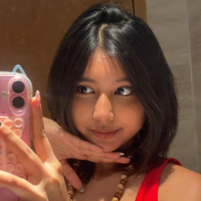 Babysitter in Singapore: Gabriella