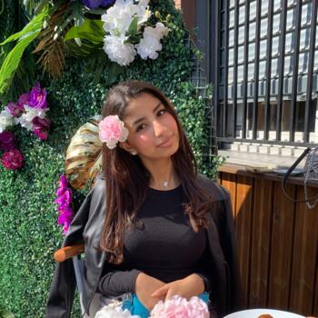 Baby-sitter in Villeurbanne: Dounia