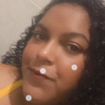 Babysitter in Guaratinguetá: Jaqueline