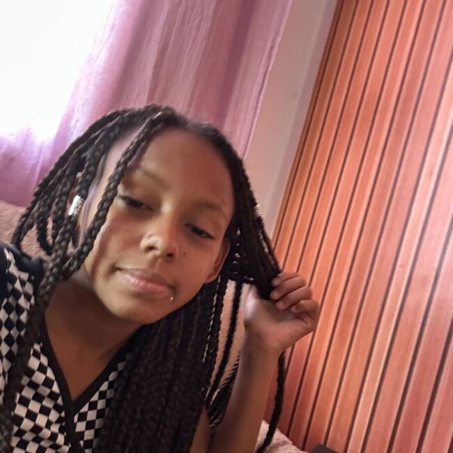 Babysitter in Araras: Isabelly