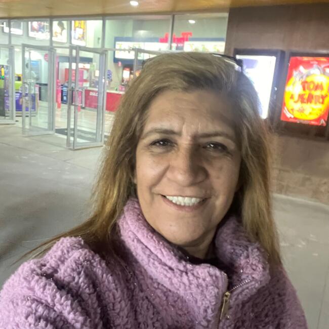 Babysitter in Torrance: Leonor