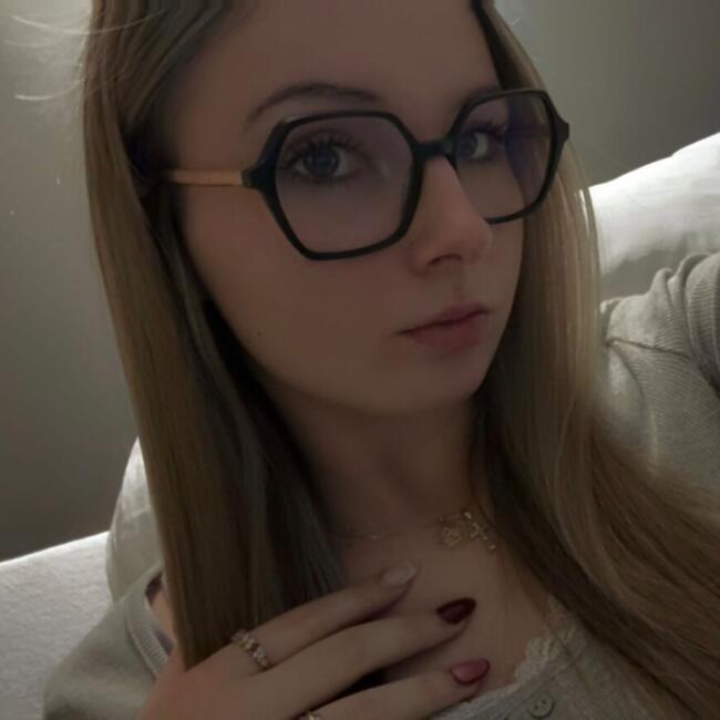 Babysitter in Leforest: Mathilde