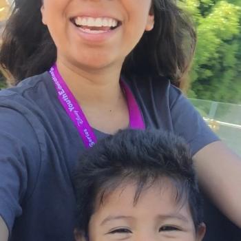 Babysitter Huntington Beach: Yesenia