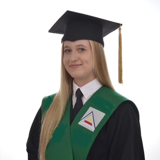 Babysitter in Aspe: Lorena