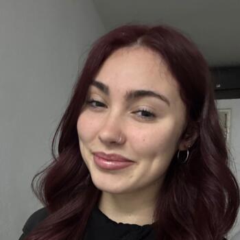 Babysitter Paredes: Luana